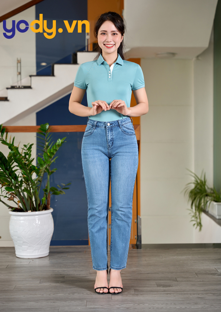 Mix áo thun polo nữ và quần jean