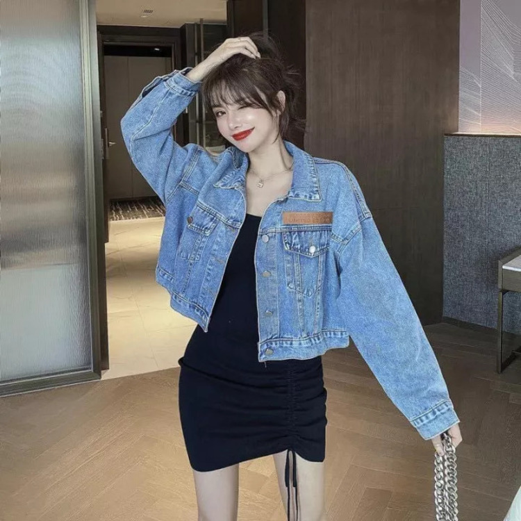 mix đồ với áo khoác jean oversize