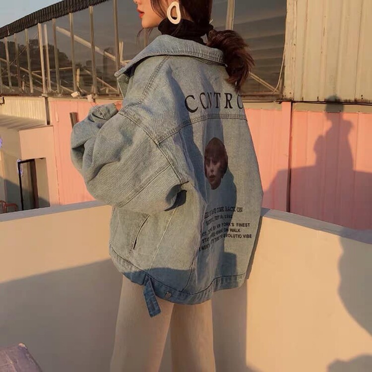 mix đồ với áo khoác jean oversize