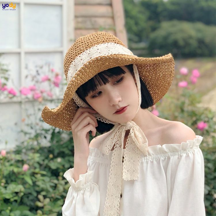 Mũ cói buộc nơ