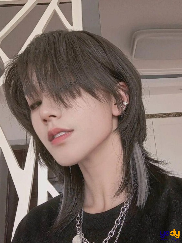 Kiểu tóc mullet side part là gì? Bật mí các kiểu tóc nam tính 2024