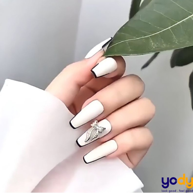 100+ mẫu nail chân màu trắng nhẹ nhàng, Hot Trend 2024