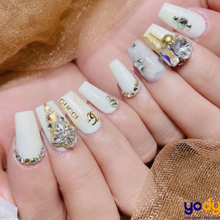 Top 100 mẫu nail ombre đẹp cá tính 2023