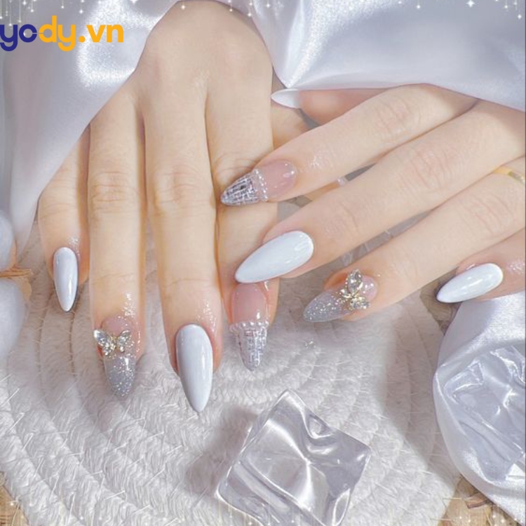 20 mẫu nail đẹp nhẹ nhàng, đơn giản dẫn dầu xu hướng 2023