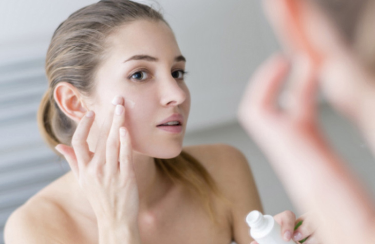 Nặn mụn xong nên làm gì? Cách chăm sóc da sau nặn mụn