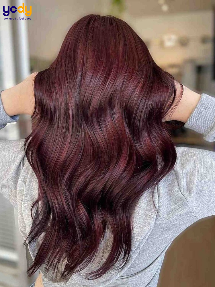 Những màu tóc nhuộm nâu đỏ ánh tím đẹp nhất năm nay