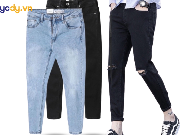 Quần tây hoặc jeans