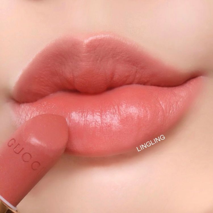 Son màu hồng cam đất