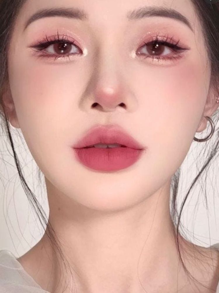 Son màu nude hồng bơ
