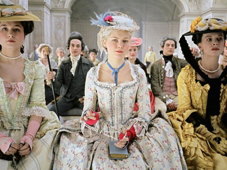 Phim về thời trang: Marie Antoinette (2006)