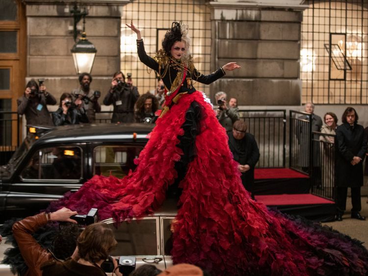 Cruella (2022)