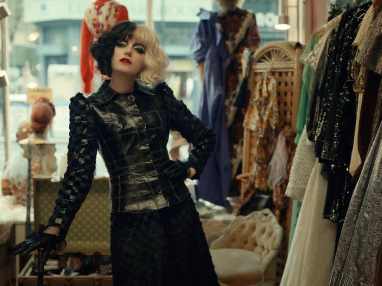 Cruella (2022)