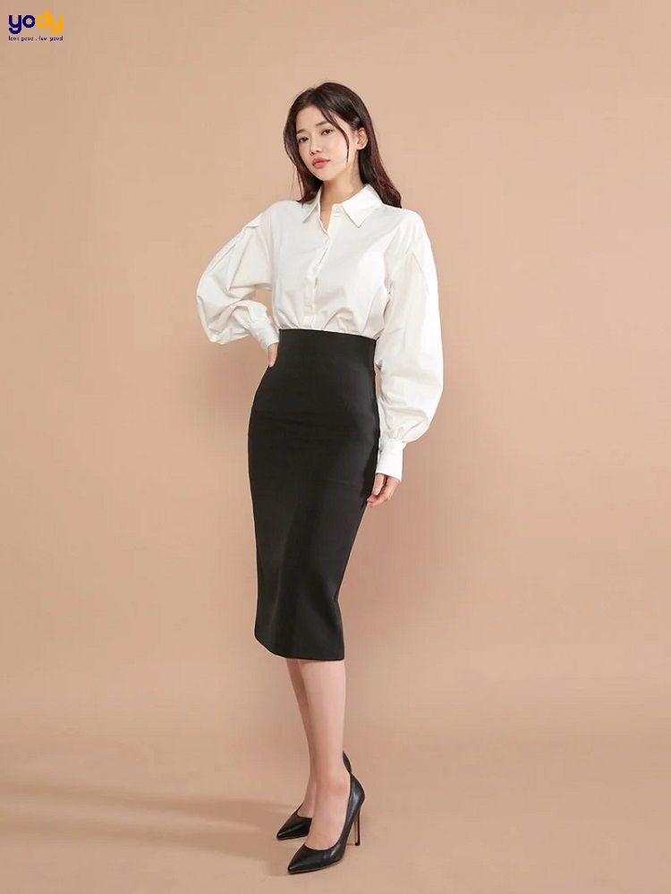 Cách phối áo sơ mi trắng với chân váy