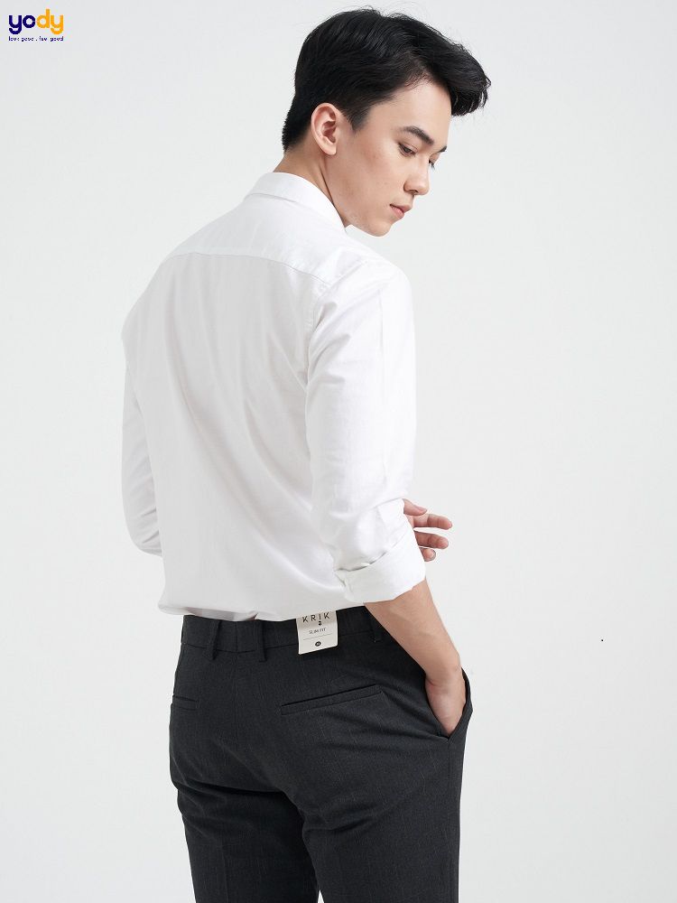 Áo sơ mi trắng regular fit