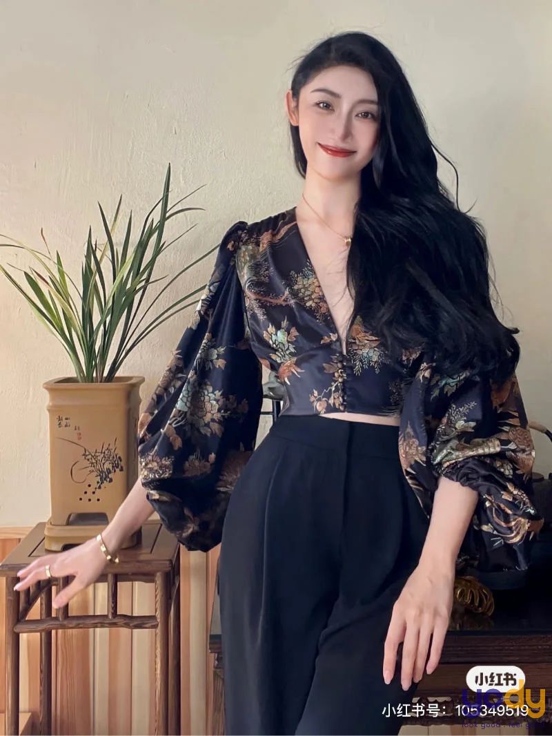 Bí quyết phối đồ với áo tay phồng DUYÊN DÁNG, CHẤT LỪ chuẩn THỜI TRANG