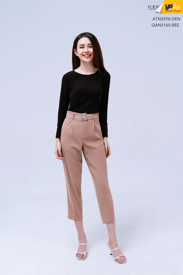 phối đồ với áo thun tay dài nữ