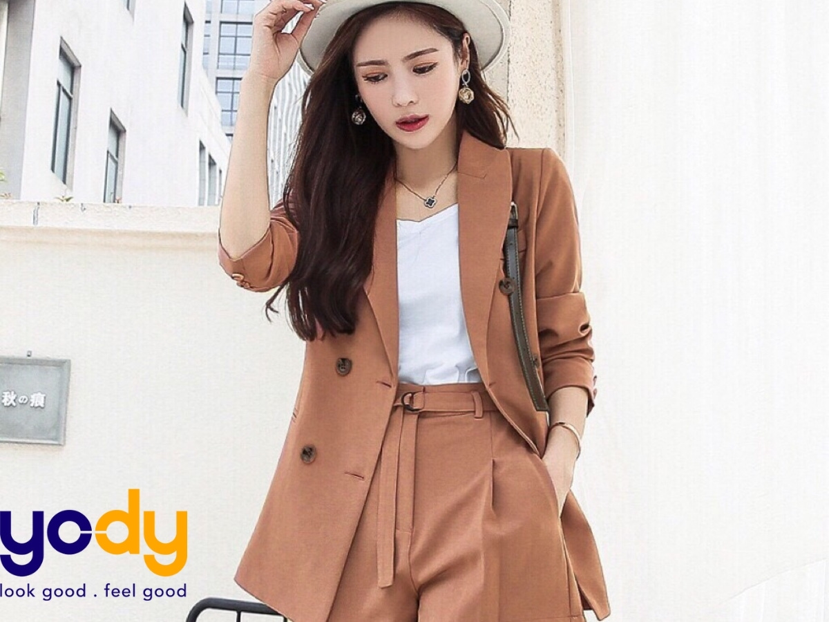 Cách phối đồ với áo vest nữ thời trang và sang chảnh nhất mọi thời đại
