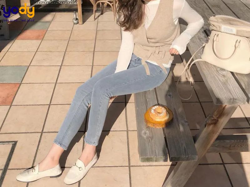phối đồ với giày loafer nữ