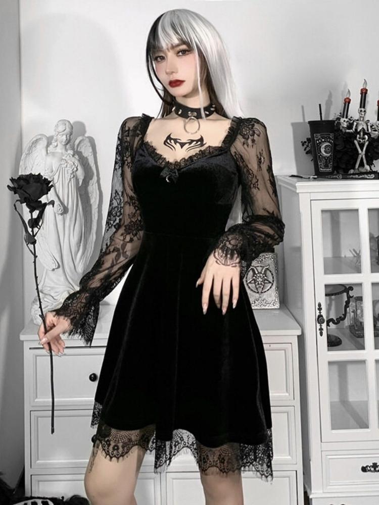 Mua SENMHS Cosplay Gothic Lolita Dress Gothic Punk Lolita Gothic Style  Skirt Dark Velour Maid Dress Mini Dress ALine Cos Uniform Costume  Photography CrossDressing Cosplay School Festival Womens Cute Black  trên Amazon