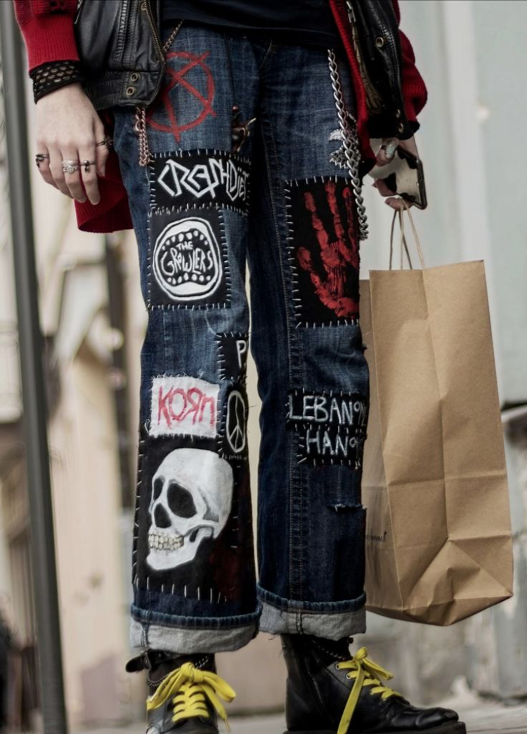 Jeans punk thiết kế độc đáo