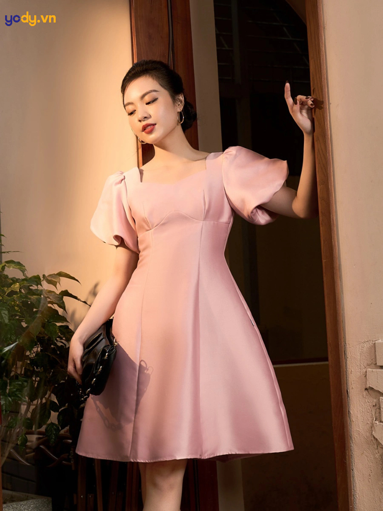 Váy sang chảnh đi sinh nhật