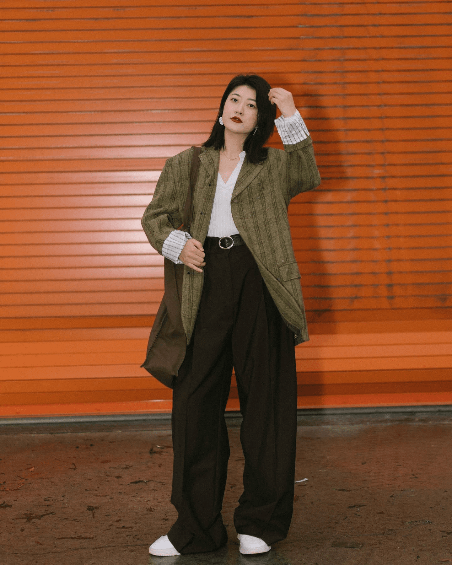 Sành điệu hơn với áo blazer và quần âu