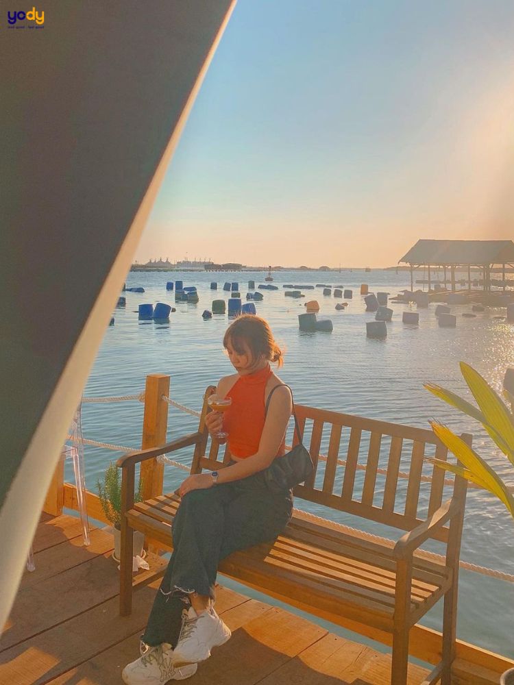 Đực Nhỏ Sunset