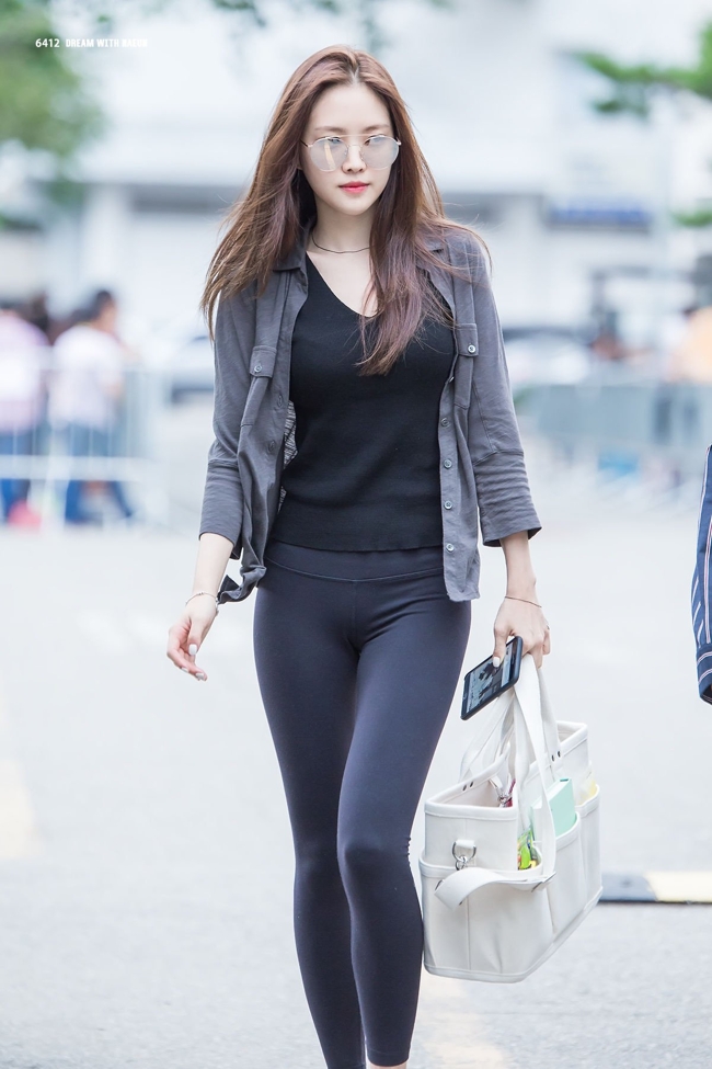 phối đồ với quần legging phối đồ với quần legging