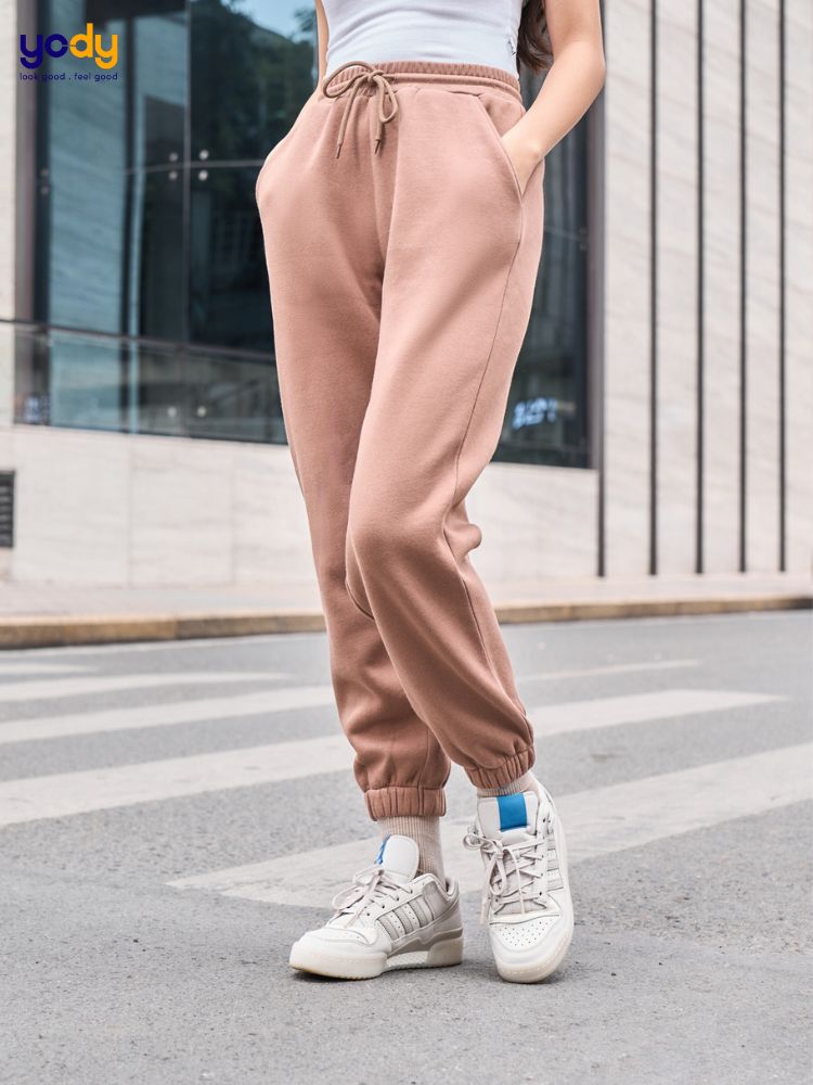 Quần nỉ nữ cơ bản bo gấu 