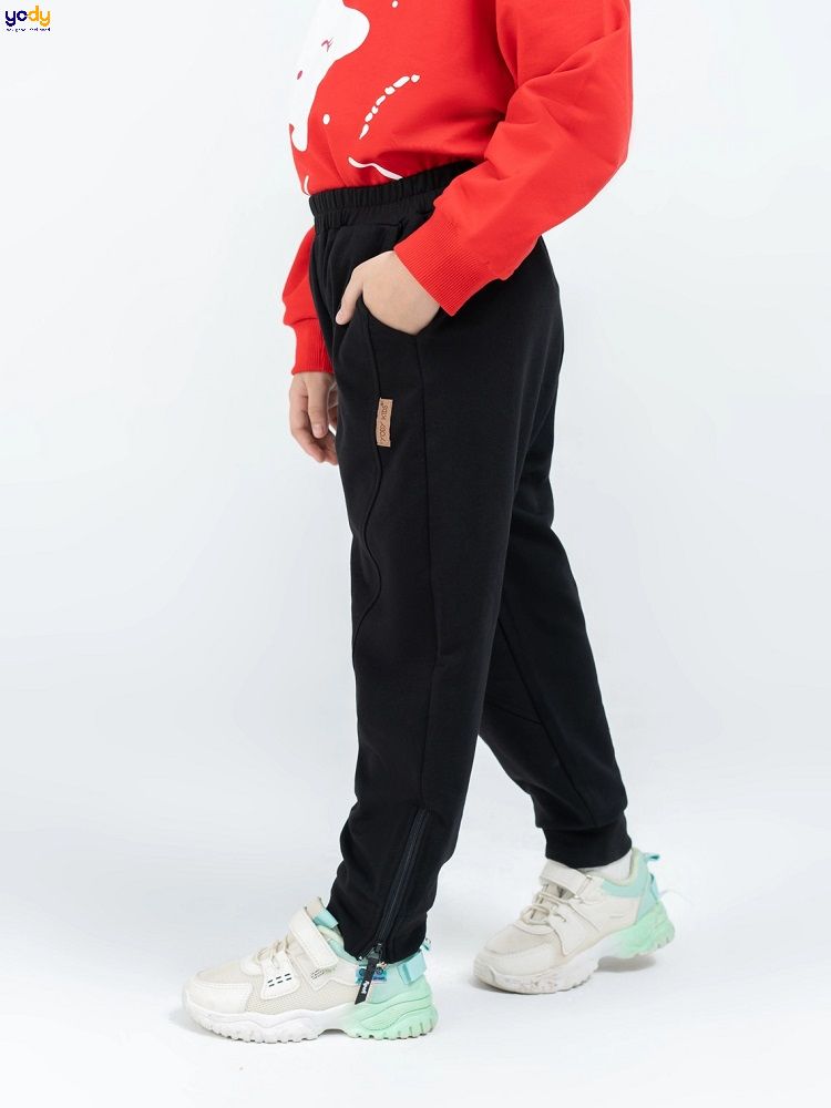 Quần nỉ trẻ em phối khóa gấu