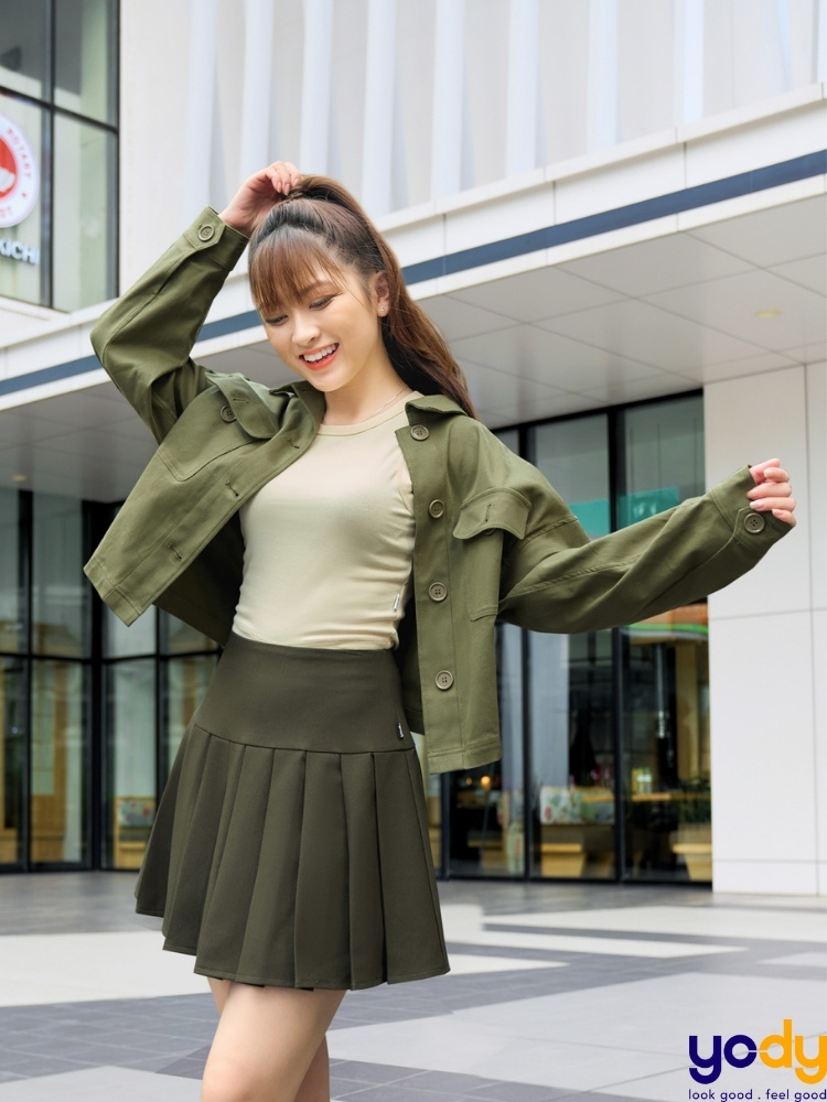 25 tips phối đồ style áo sơ mi khoác ngoài nữ trẻ trung nhất