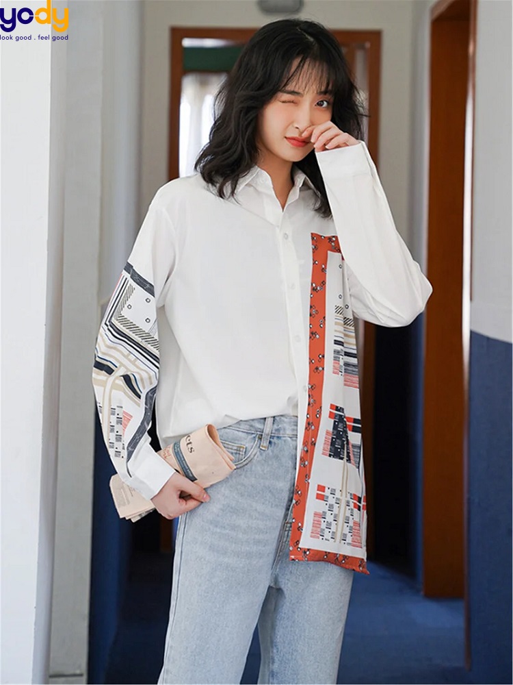 sơ mi trắng họa tiết