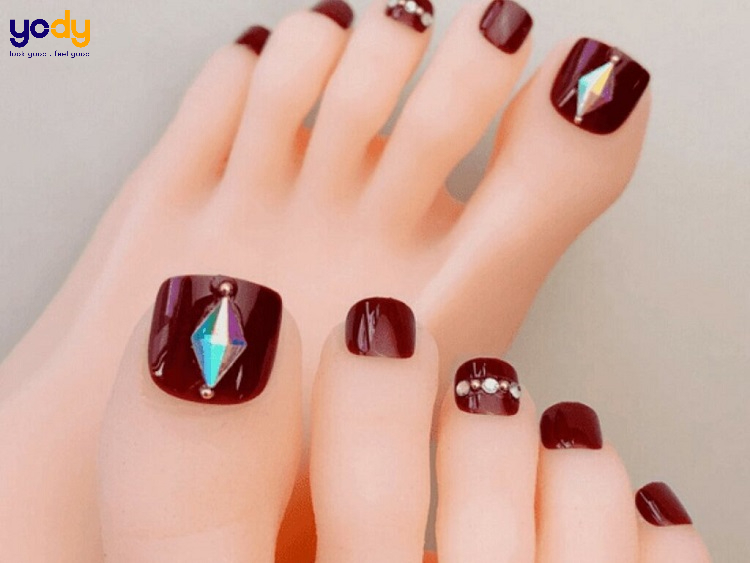 Vẽ móng chân màu đỏ mận đỏ rượu đẹp mới tìm hiểu 91 nail chân đẹp màu đỏ  mới nhất