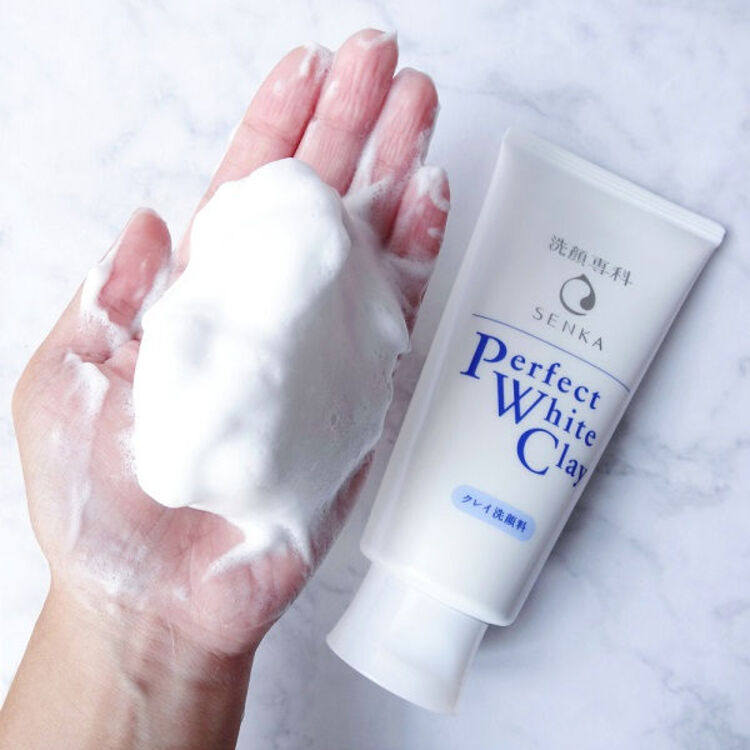 Sữa rửa mặt Senka Perfect Whip White