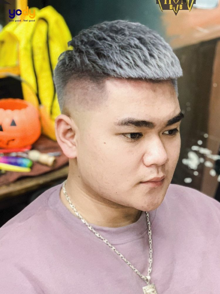 Tóc Mohican ngắn là gì? UPDATE ngay kiểu tóc siêu nam tính