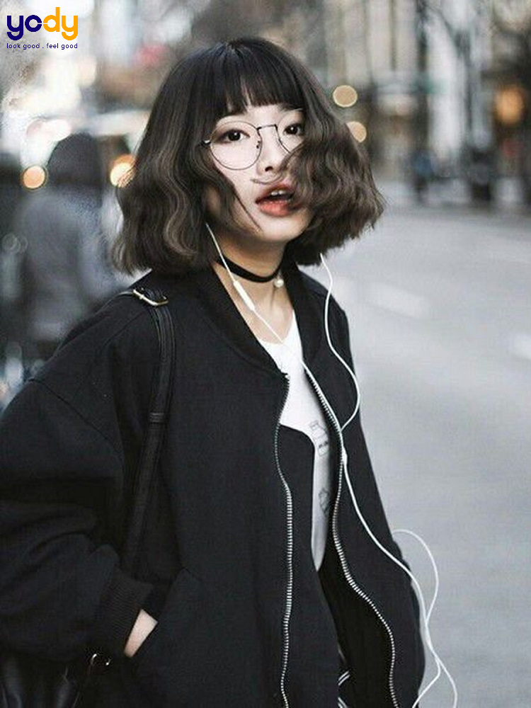 tóc xoăn ngang vai cho mặt tròn