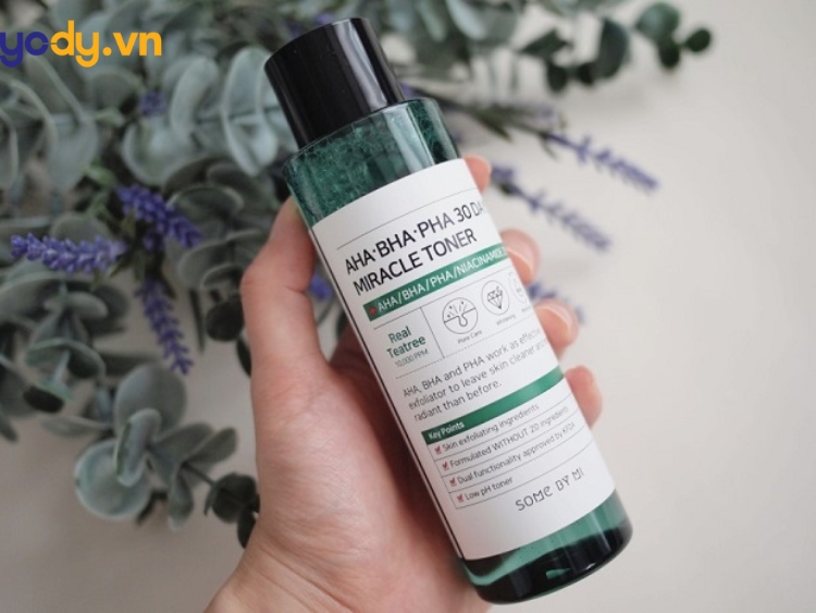 toner cho da dầu mụn
