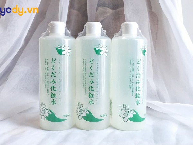 toner cho da dầu mụn