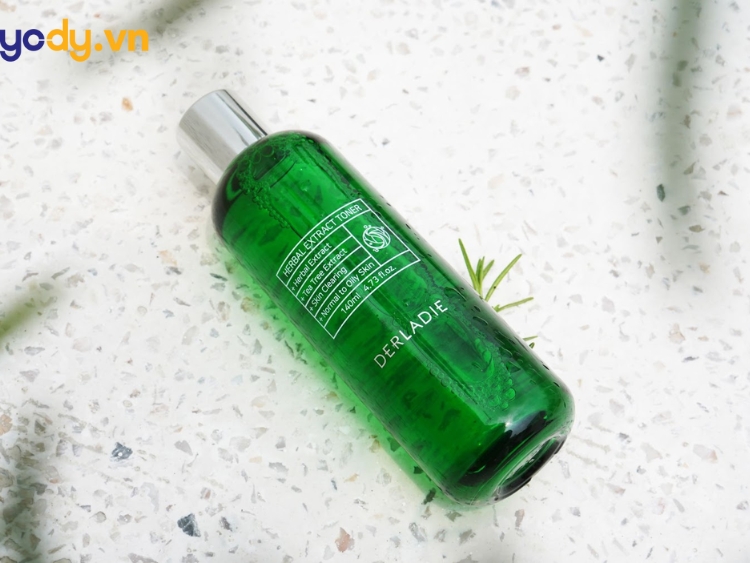 toner cho da dầu mụn