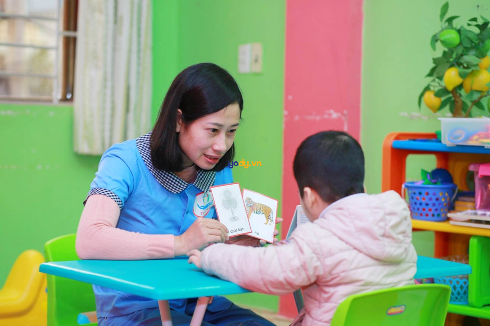 Tự kỷ là gì?