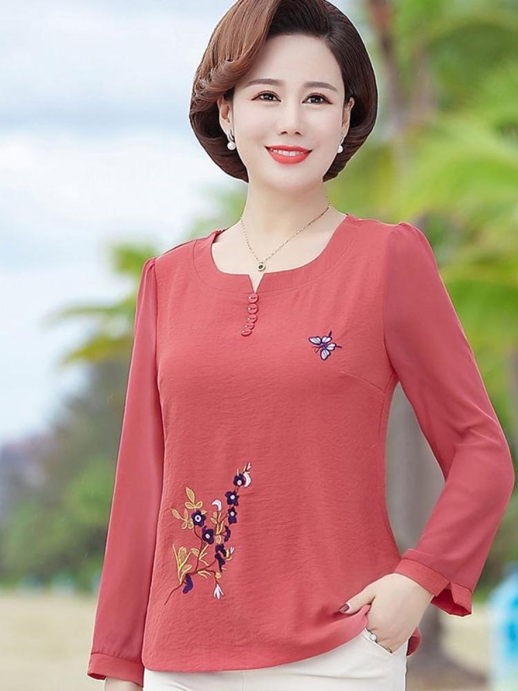 Tuổi 60 Mặc Gì Cho Đẹp Và Trẻ Hơn?