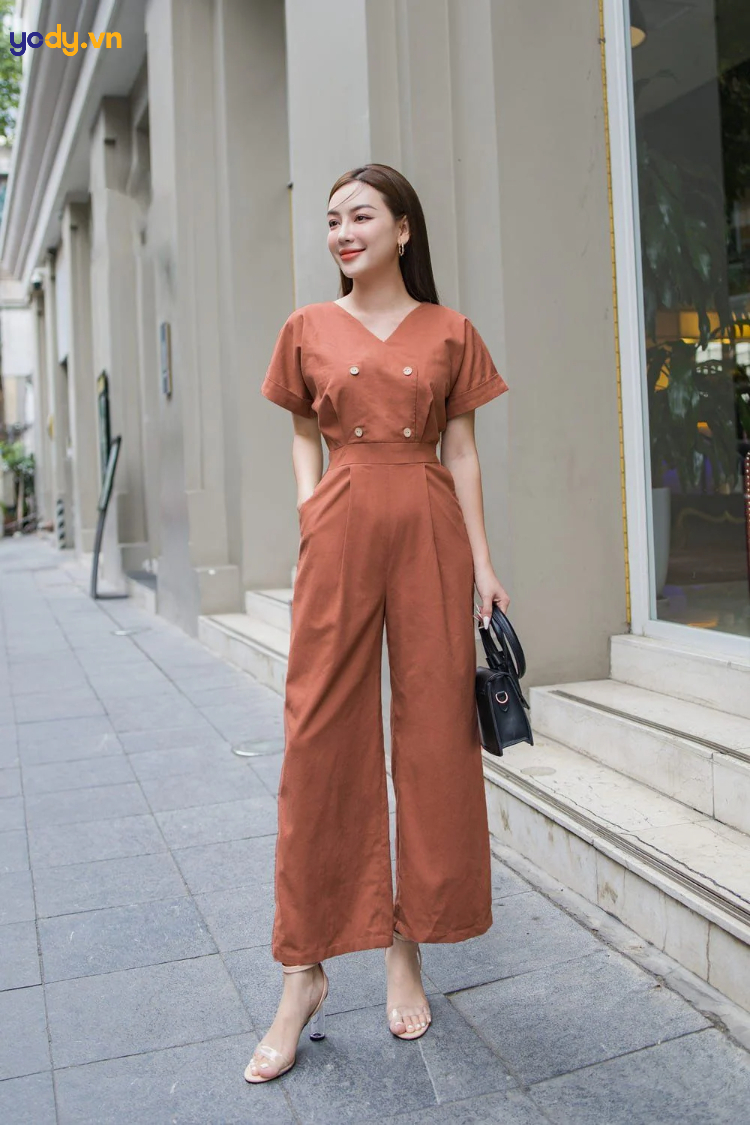 Jumpsuit thời thượng