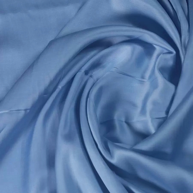 Vải Satin giữ form tốt