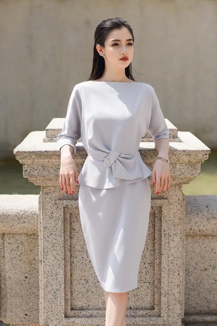 váy đồng phục công sở dáng dài