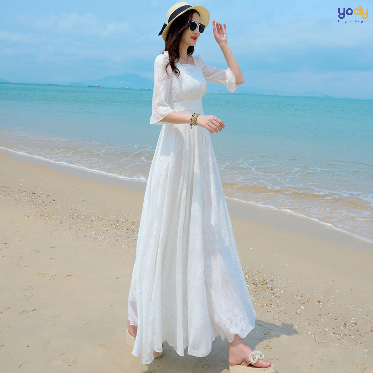Váy đi biển màu trắng trẻ trung ( mẫu mới ) - Lyna Maxi
