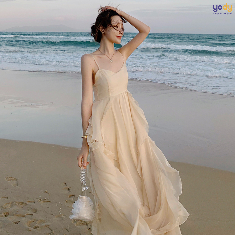 Gợi ý 15 trang phục đi biển cho nàng “sống ảo” cực xinh