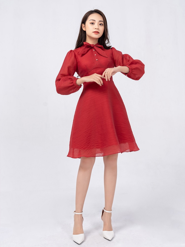 váy đơn giản mà sang trọng