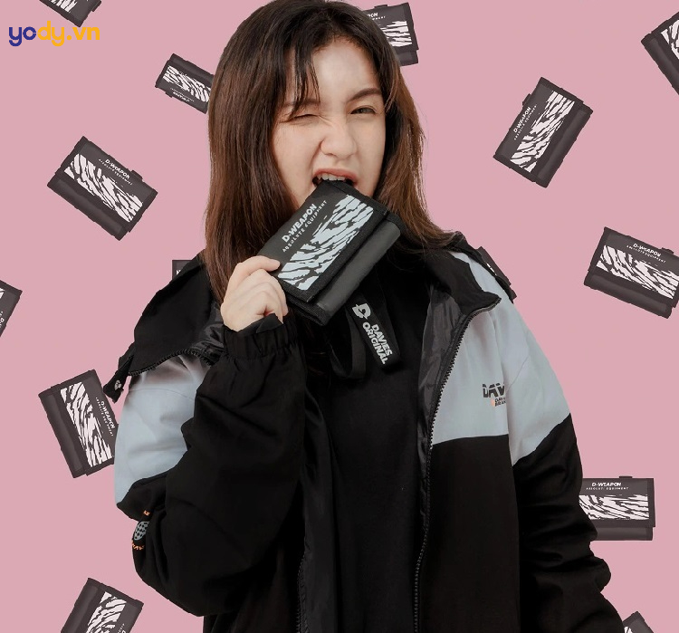 Ví local brand nổi tiếng DAVIES