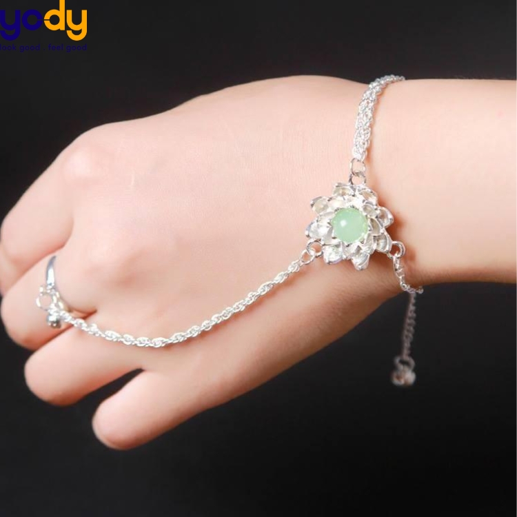 Mẫu vòng đeo tay đẹp