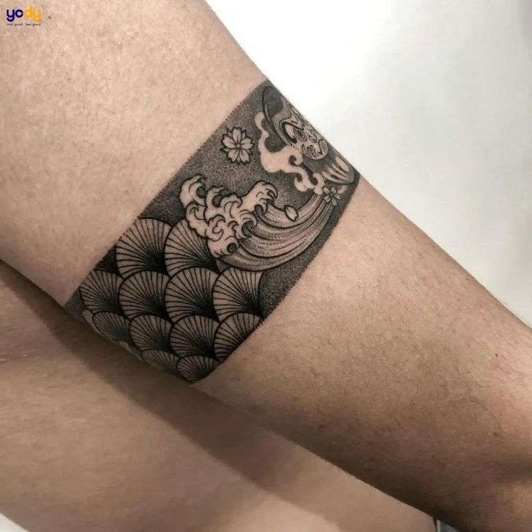 Premium Vector  Polynesian armband tattoo stencil pattern samoan black and  white texture vector illustration